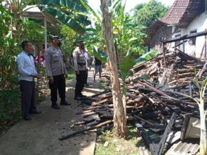 Si Jago Merah Telan Rumah Warga di Tunjungrejo Margoyoso .