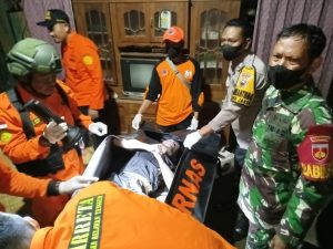 Diduga Depresi Urusan Asmara Seorang Lelaki Mengakhiri Hidupnya di Sumur desa  Boto Jaken. .