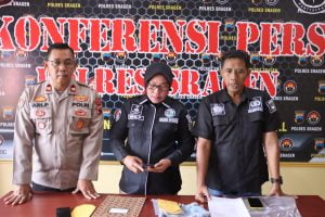 Kedapatan Bawa Ganja, Dua Orang Warga Sragen Diringkus Tim Opsnal Satuan Narkoba, Satu Tersangka Dinyatakan DPO.