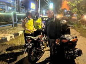 Setelah Turun dari Jabatan Waka Polres Menjadi Kasat Lantas , ini yang Dilakuan Kompol Asfauri.