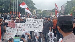 Demo Nelayan, Pemda dan DPRD Mendukung Aspirasinya