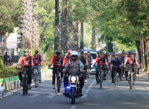 Peringati Hari Bhayangkara ke-77 Polresta Pati Gowes Dengan Puluhan Ribu Pesepeda