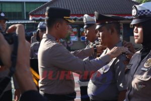 Kapolres Purworejo Pimpin Upacara Kenaikan Pangkat Bintara Periode 1 Juli 2023.