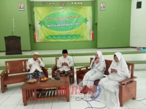 Talk Show Islami Bersama MTP, IPHI-JHK Cabang Kaliwungu Kudus “Peran Wanita Dalam Keluarga Samawa”