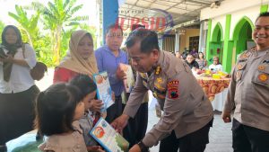 Biro SDM Polda Jateng Distribusikan Buku Edukasi Pada Murid PAUD dan TK di Yayasan Kasih Ibu Semarang