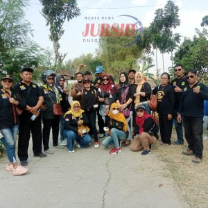 Bansos Air Bersih Bersama PMI Dan PUSKOM Pati