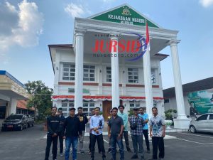 Jelang Lengser Bupati Kudus, Audiensi Dengan Warganya Ditinggal Walk Out, Garank 1 Lakukan Langkah Hukum Kejari Hingga Kejati