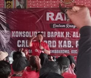 Ali Badrudin Mantapkan Timses dengan Rapat Konsolidasi di Sambirejo