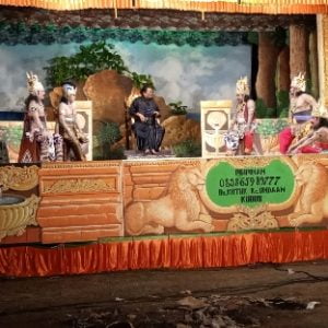 Sosialisasi Peraturan Perundangan Cukai Hasil Tembakau Dalam Pagelaran Seni Kethoprak di Desa Ploso Kudus