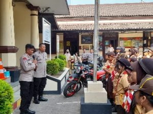 Polisi Sahabat Anak, Polsek Juwana Terima Kunjungan SDN Kauman 02