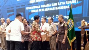 Sinergi dan Kolaborasi 4 APH, Tuntaskan Konflik Pertanahan di Jateng dan Dapat Penghargaan Pin Emas dari Menteri ATR/Kepala BPN