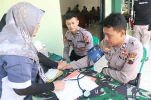 Puluhan Personel Polresta Pati Ikuti Donor Darah Peringati Hari Juang Kartika