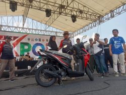 Ribuan Warga Mijen Meriahkan Jalan Sehat, Dalam Gelaran Mijen Expo 2024 “Mijen Maju Digdaya”