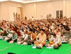 Ribuan Tenaga Pendidik Swasta Se-Kecamatan Kota Kudus Hadiri Sosialisasi Visi-Misi Paslon 02