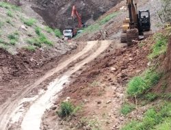 Bebas Melintas di Tanah Perhutani, Galian C di Pamotan Diduga ada Beking