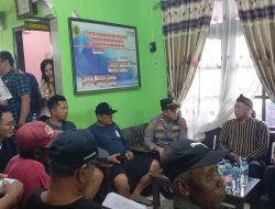Mencium Aroma Korupsi, Warga Dengkek Pati Geruduk Balai Desa