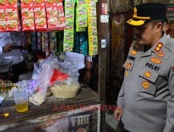 Satgas Pangan Polres Kudus Sidak Pasar, Pantau Harga dan Stok Bapokting Jelang Lebaran 1446 H