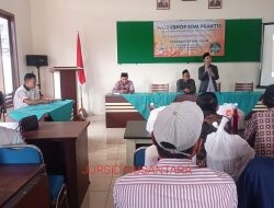 Partai PKS Bagi Ratusan Bingkisan Hari Raya Idul Fitri 1446 Hiriyyah