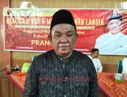 Sisihkan Gaji Anggota DPRD Kudus Berbagi Rezeki, Beri Santunan Ratusan Lansia Selapan Sekali