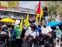 Mahasiswa Islam Pati Turun ke Jalan Tolak Kenaikan PBB