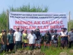 Warga Desa Lamuk Purbalingga Gelar Aksi Tolak Aktivitas Galian C Yang Merusak Jalan dan Ekosistem