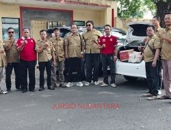 LSM MPK Berbagi di Jum’at Berkah Dengan PKL
