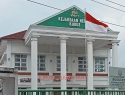Ketua DPC PDIP Kudus Dilaporkan Kader Senior ke Kejari Kudus Atas Dugaan Tindak Korupsi