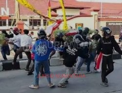 Grobogan Geger, Masyarakat Lanjutkan Aksi Demo Hingga Hari Ini
