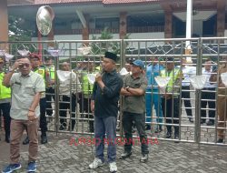 Reaksi Keras ARSKIB, Atas Tarian Dancesport KONI di Pendapa, Massa Tempel Celana Dalam Depan DPRD dan Pendopo Kudus