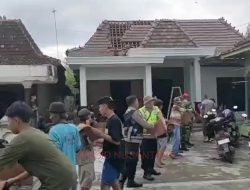 Lesus Ngamuk di Desa Kebowan 21 Rumah Porak Poranda