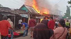 Si Jago Merah Lalap Pasar Gatak, 10 Kios  Ludes Terbakar