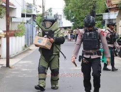 Paket Mencurikan Dirumah Dinas Pendeta GITJ Ploso, Tim Gegana Brimob Diterjunkan Ternyata …