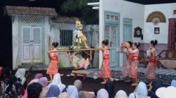 Pementasan “Gadis Pingitan” Hidupkan Kembali Kearifan Lokal Tradisi Perempuan Kudus Kulon