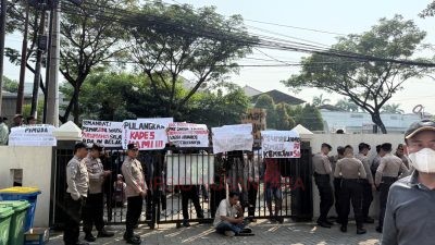 Ratusan Warga Arumanis Beri Dukungan untuk Kades Sumarjiono