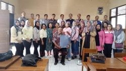 Pelepasan Kelas VII D SMPN 1 Pati, Wali Kelas Tekankan Pentingnya Karakter dan Pendidikan Berkelanjutan